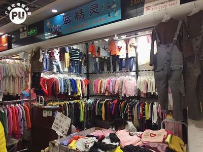 探秘江南西旁的服裝批發市場 100元竟能買5套衫，快去薅羊毛！